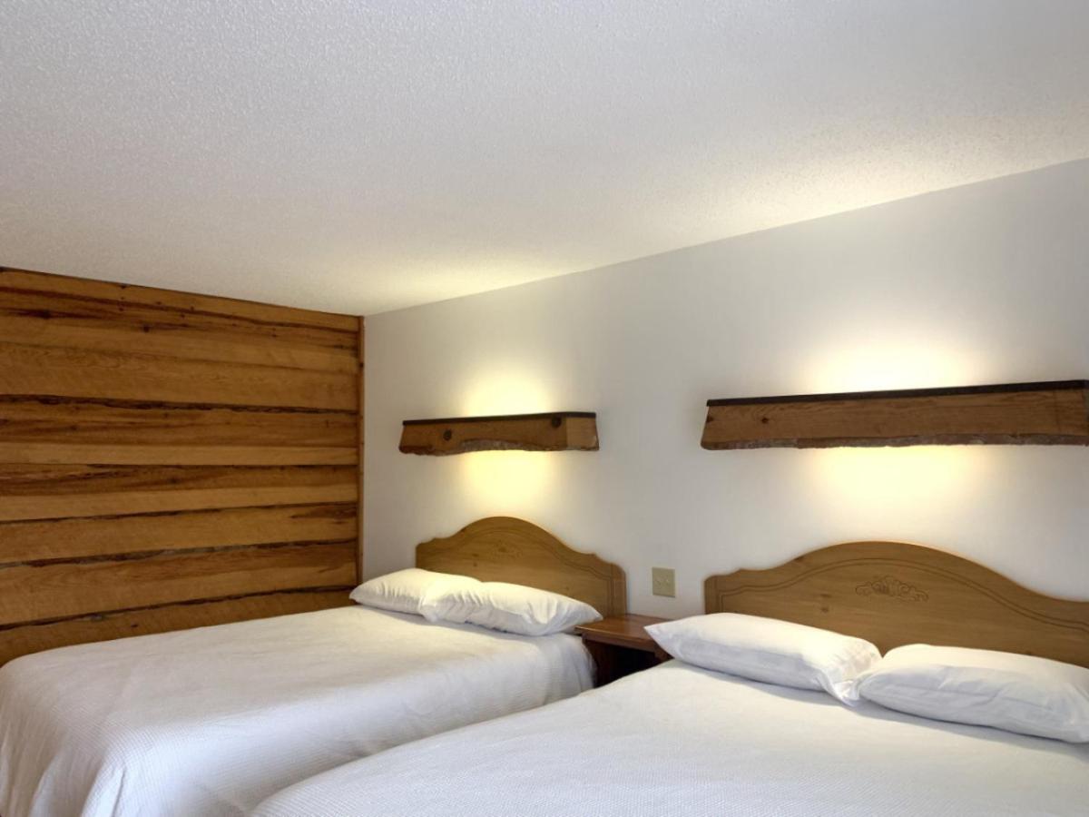 Bridge Inn Tomhawk - 2Nd Floor, 1 King Size Bed, Balcony, River View Tomahawk Dış mekan fotoğraf